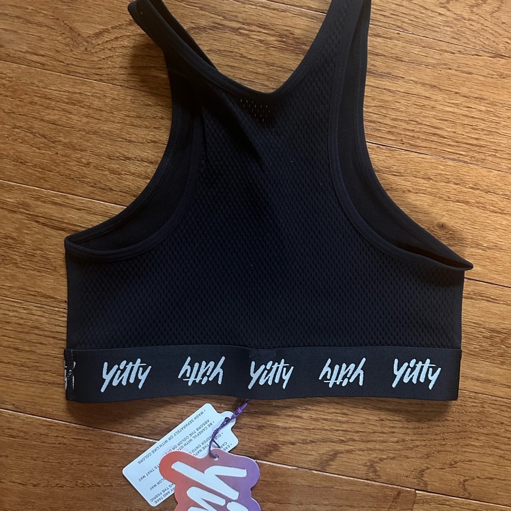 Fabletics Sports Bra - Picture 2 of 3